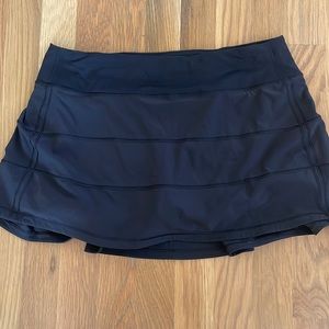 Black Lululemon pace rival skort